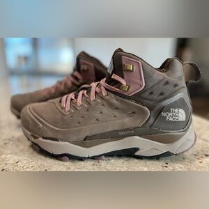 The North Face Vectiv Exploris Mid Futurelight Leather Women's Boots